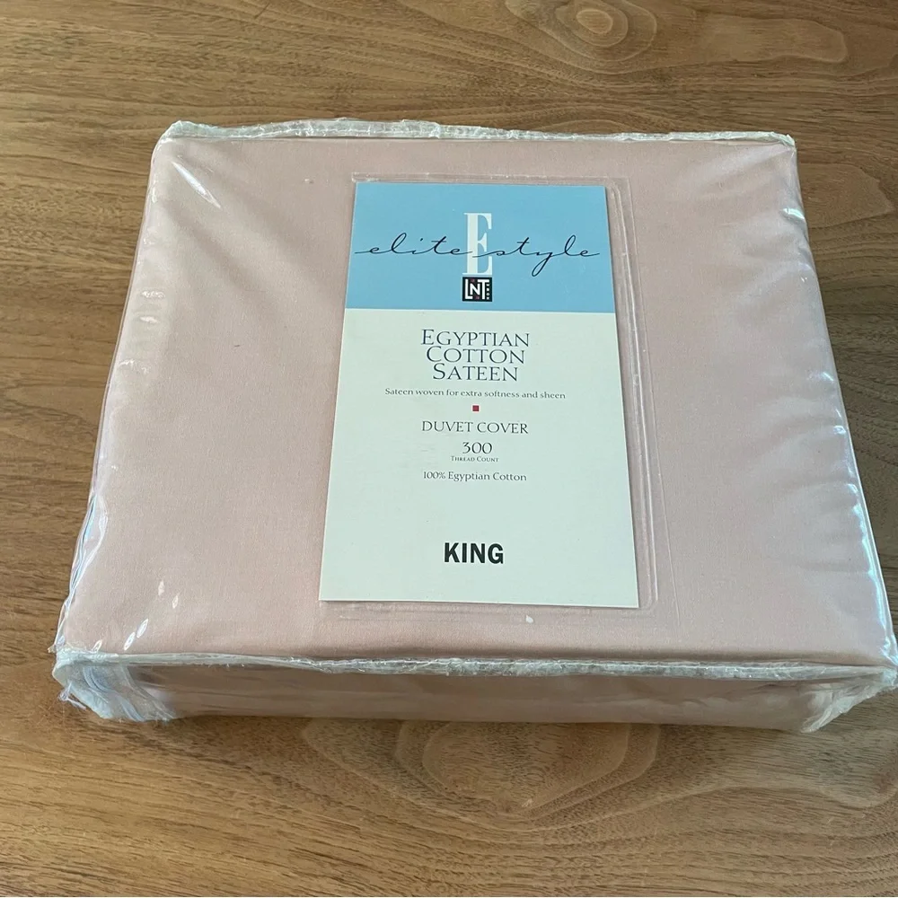 NIP King Duvet Cover